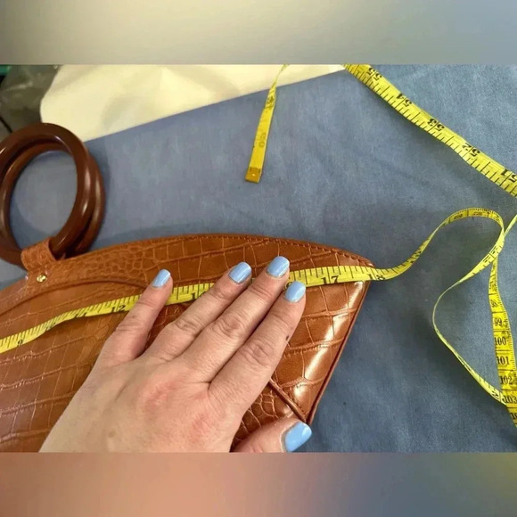 Moda Luxe Brown Totes - Picture 6 of 7